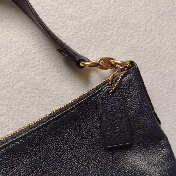 Coach Chelsea Hobo Bag in Navy Pebbled Leather High Quality Purse - Picture 4 of 11